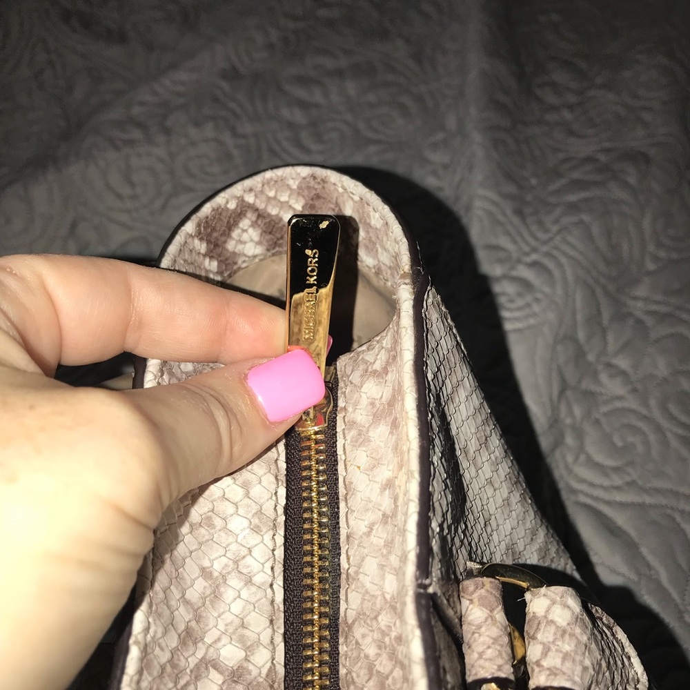 Authentic  Michael Kors Large Python  Callie - Picture 7 of 7